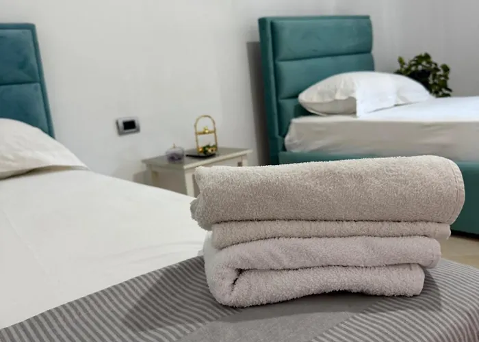 Cozy Close To The Airport